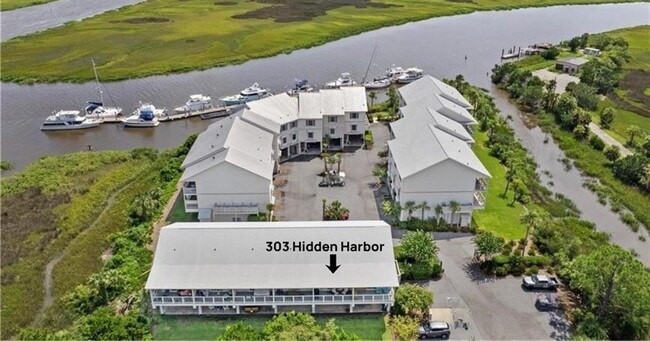 303 Hidden Harbor Rd