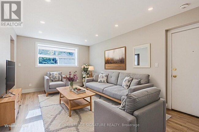 Photo - 1 Hassard Ave Unit 1