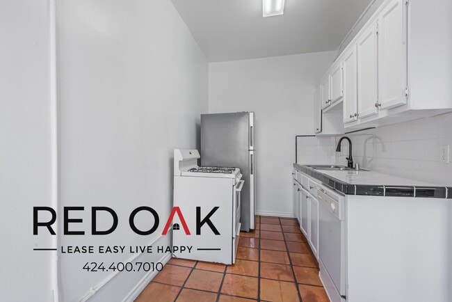 Photo - 854 S Oxford Ave Unit 502