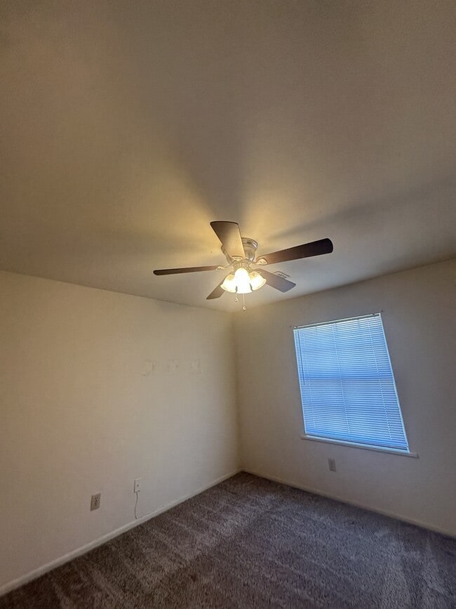 Photo - 13906 Buckingham Dr