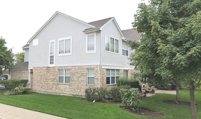 Photo - 272 Bay Dr Townhome
