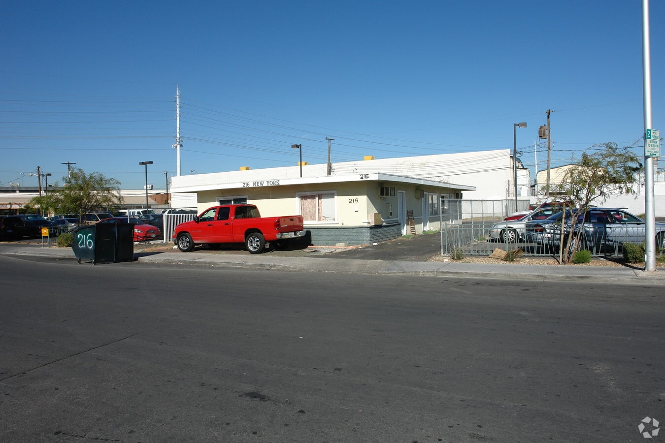 Photo - 216 W New York Ave