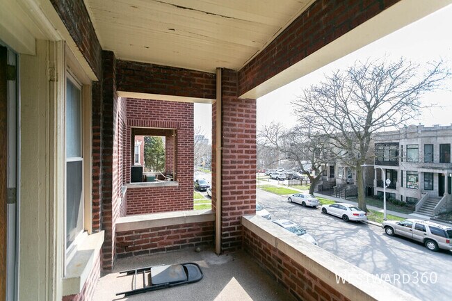 Photo - 5419 S Drexel Ave Unit 3