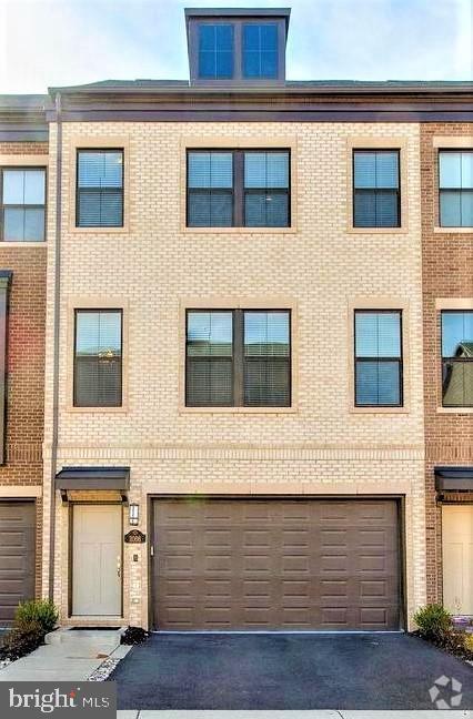 Building Photo - 3066 Alan Shepard St Rental
