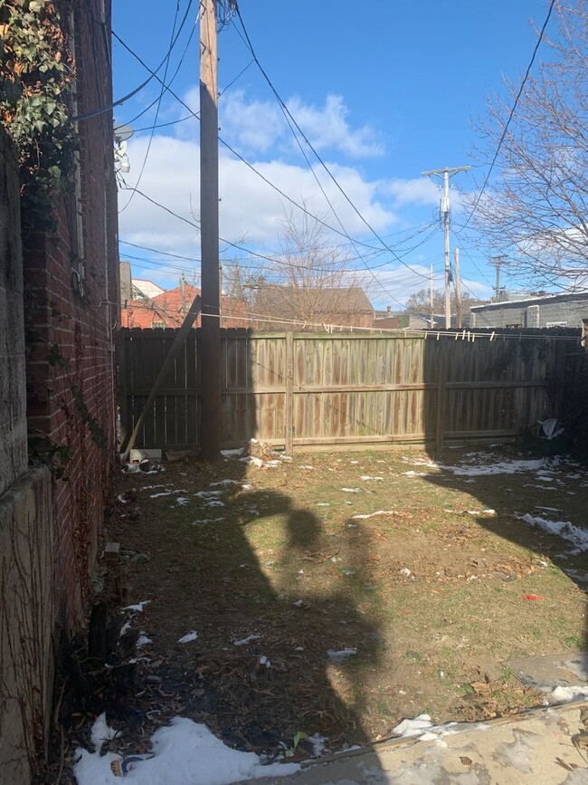 Photo - 1st Floor 2 Bedroom Apartment, Private Entrance, Small Yard, York City SD