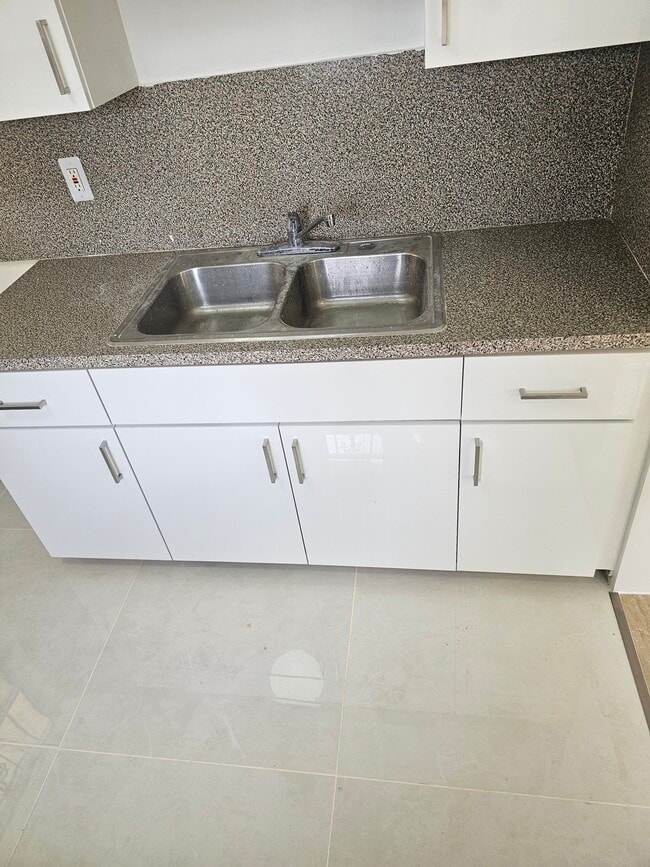 Photo - 2983 NW 69th Ter