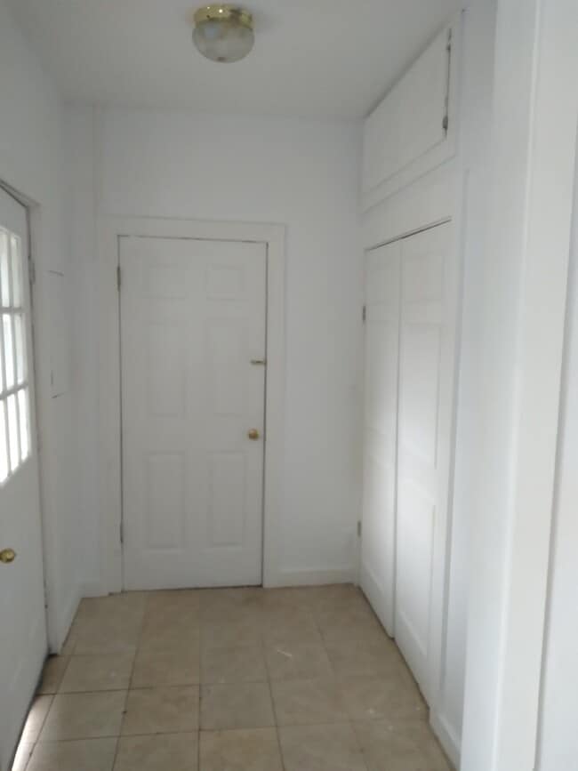 Entrance foyer and closet - 607-615 Main St Unit Hobart Haven in Catskills
