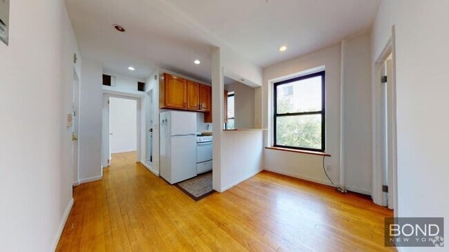 Building Photo - 2 bedroom in Manhattan NY 10003 Unit 8 Rental