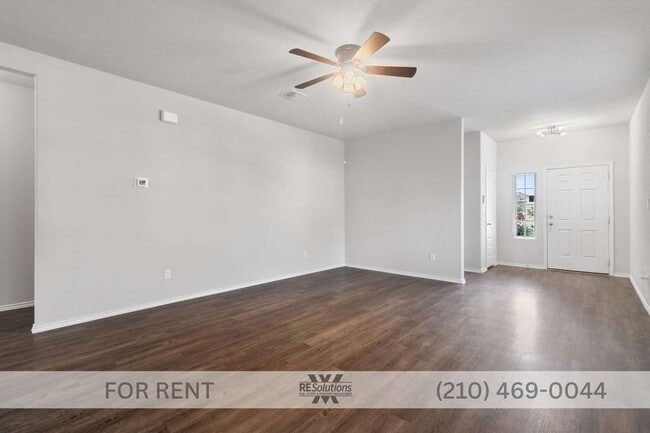 Building Photo - 13550 Lily Ln