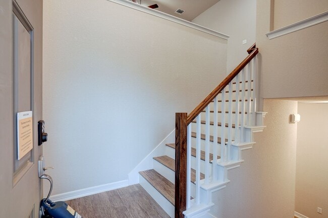 Photo - 2212 Dillon Pond Ln