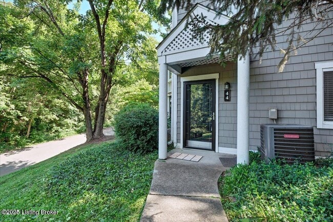 Photo - 44 Lake Ave Unidad 44