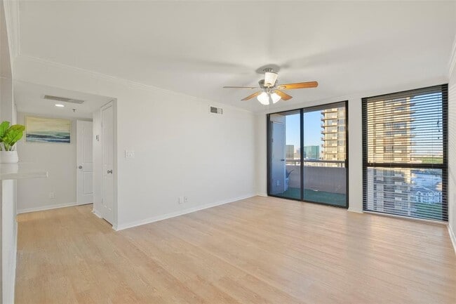Photo - 3525 Sage Rd Condo Unit 1705