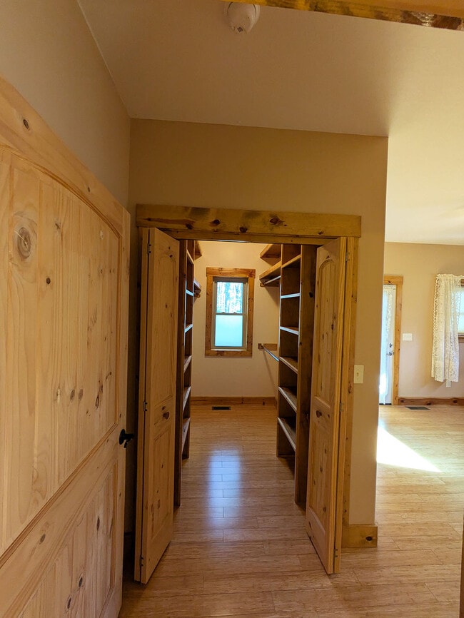 Photo - 291 Leamon Dr