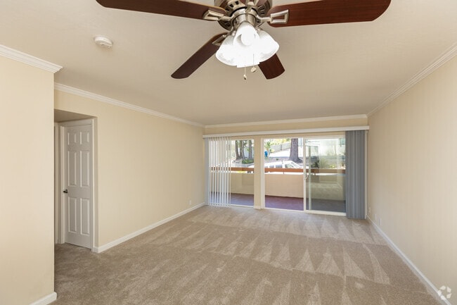 2BR, 2BA - Living Room
