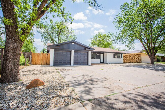 Photo - 6803 Avenue W Casa