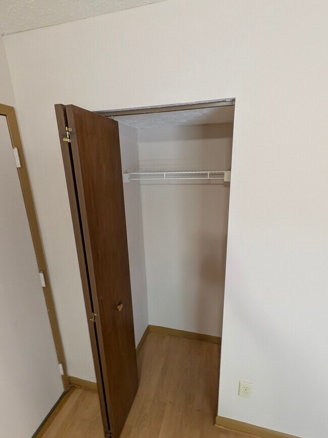 Photo - 2163 Hedgerow Rd Unit D