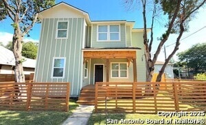 Building Photo - 527 Montana St Rental