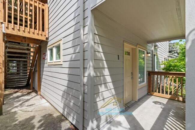 Photo - 225 SE 126th Ave