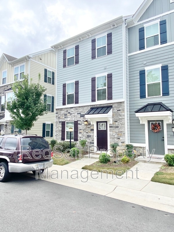 Building Photo - 1744 Defiance Dr Rental
