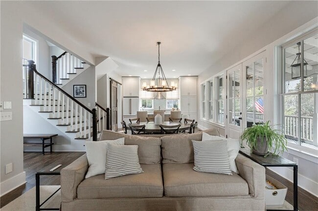 Photo - 1000 Loliver Ln