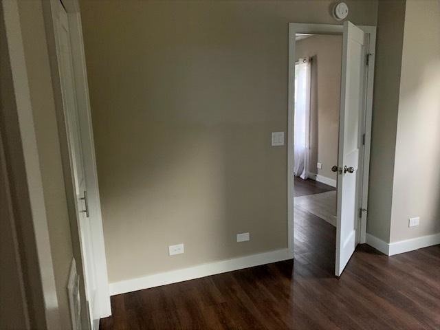 Photo - 825 Albert Ave