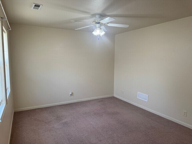 Photo - 120/122 E Cornhill St. Cameron, MO 64429 Unit 122 E Cornhill St. Cameron, MO 64429