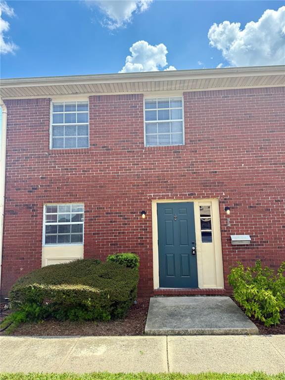 Building Photo - 1920 E Edgewood Dr Unit E1 Rental
