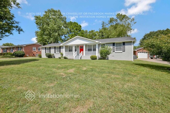 Photo - 533 Augusta Dr