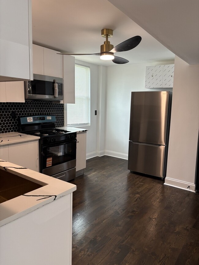 Photo - 7326 S Woodlawn Ave