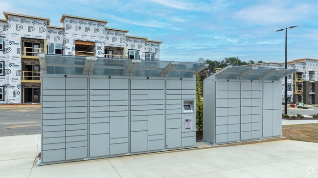 Luxer Package System
