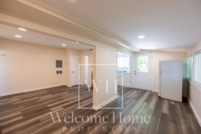 Photo - 116 SW 13th St Unit 116 SW 13th #3