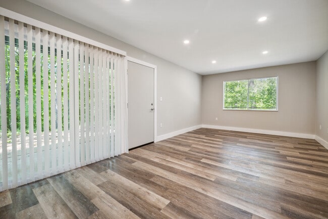 Photo - Abner Apartments