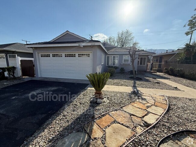 Building Photo - 3046 Los Olivos Ln Rental