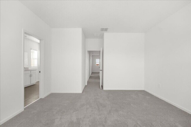 Photo - 2911 Transformation Wy