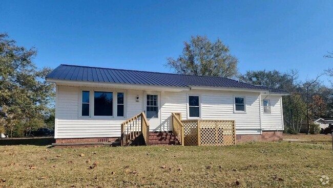 Building Photo - 501 S Sycamore St Rental