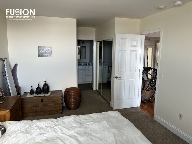 Photo - STUNNING LAKE VIEWS - Modern 2BR/2BA Corner Unit in The Vermont House