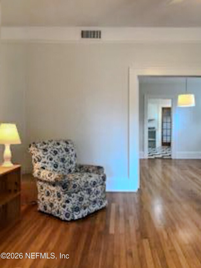 Photo - 3664 Riverside Ave