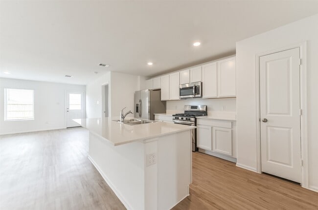 Building Photo - 24218 Breckenridge Pass Ln