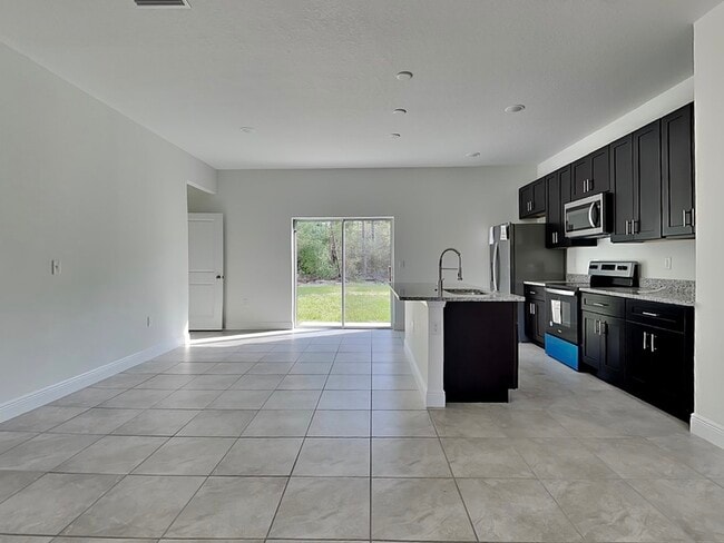 560 Marion Oaks Blvd