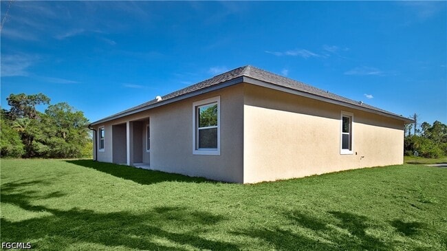 Photo - 3047 S Beechwood Cir