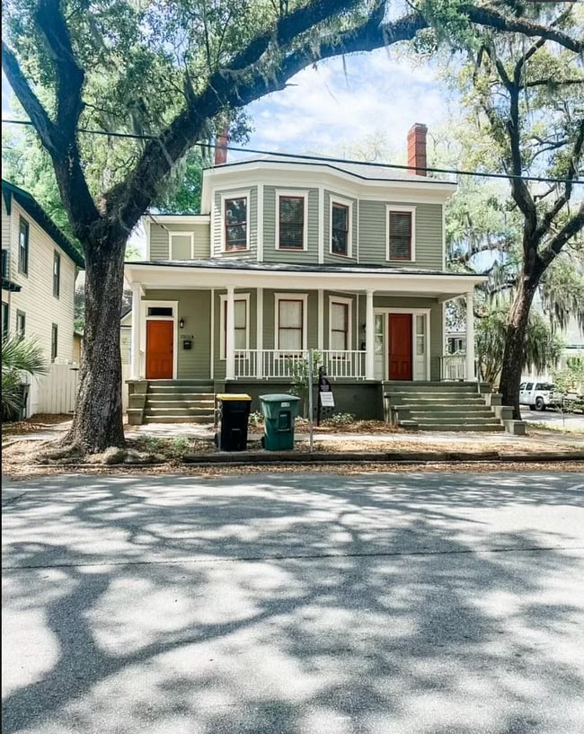 Building Photo - 2501 Barnard St