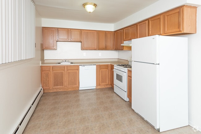 2BR, 1.5BA - 1,150 SF