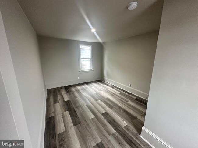 Photo - 113 N Coal St