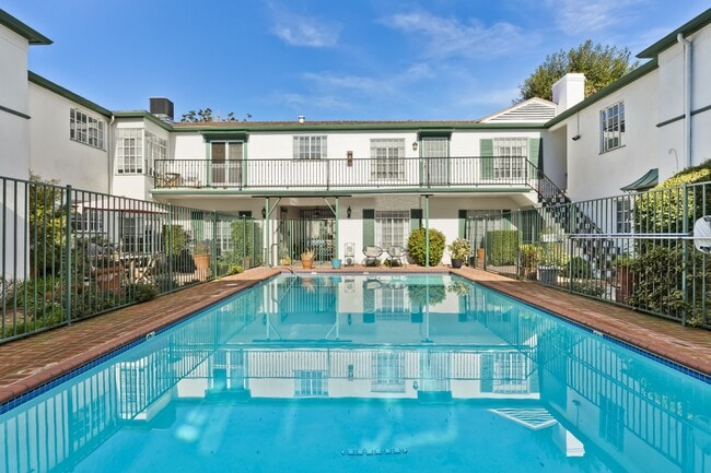 Photo - 9756 W Olympic Blvd