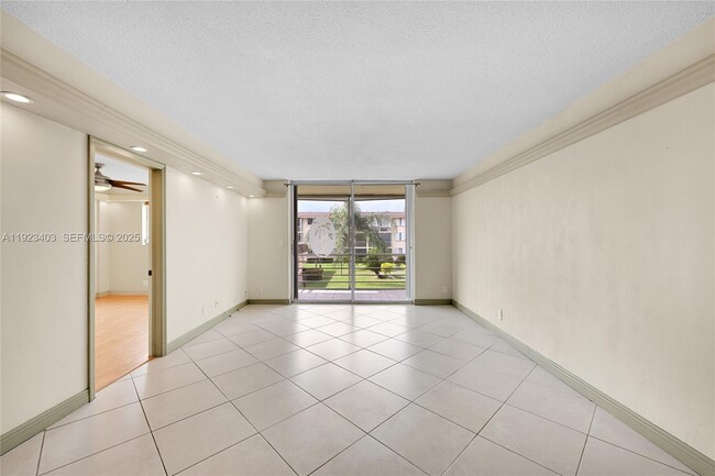 Photo - 4502 N Federal Hwy Unit 239E