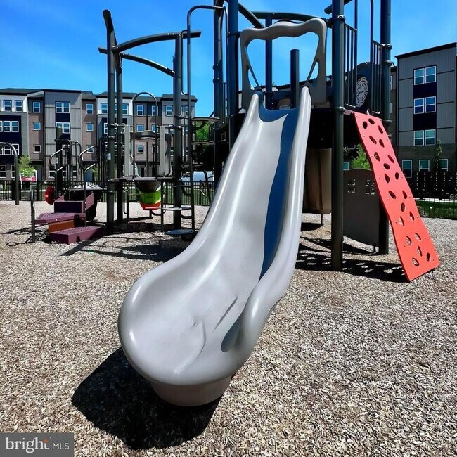 10110 Seattle Slew Ln Unit C