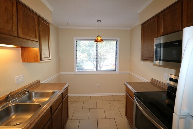 Photo - 171 Forest View Dr