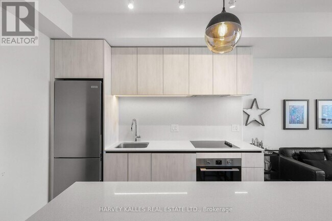 Photo - 2495 Eglinton Ave W Unit 609