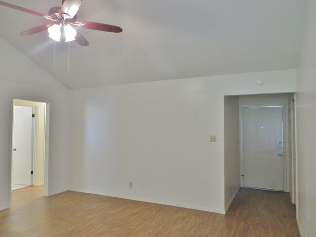 Photo - 3 Bedroom 2 Bathroom Georgetown Home