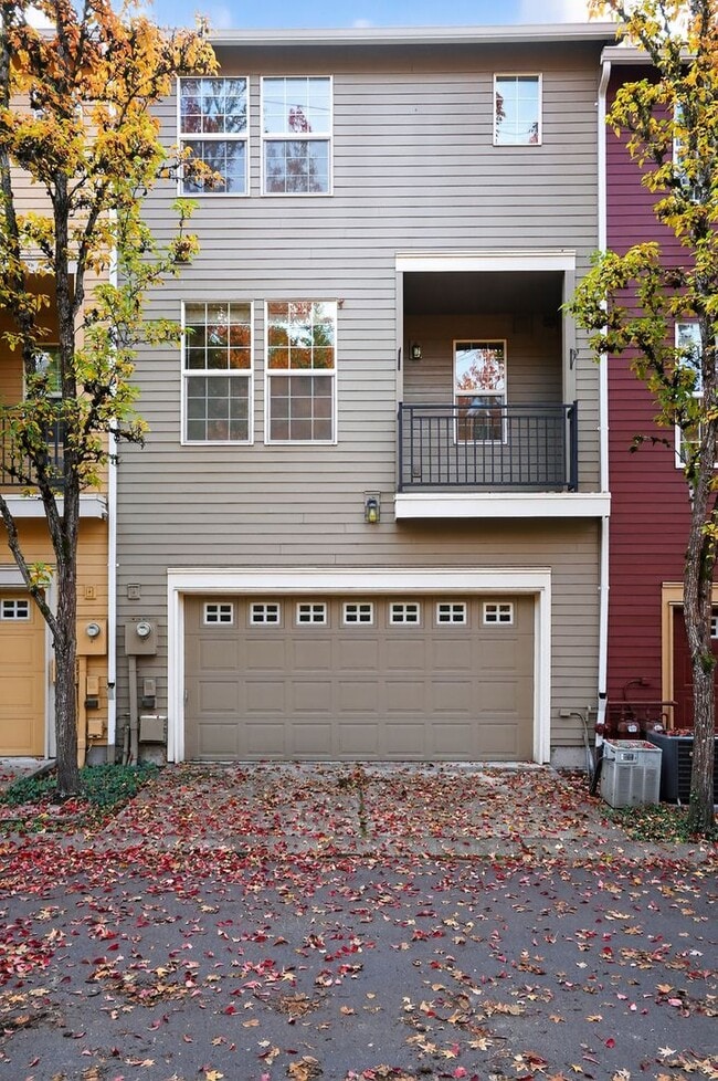 Photo - 5889 NE Alder St